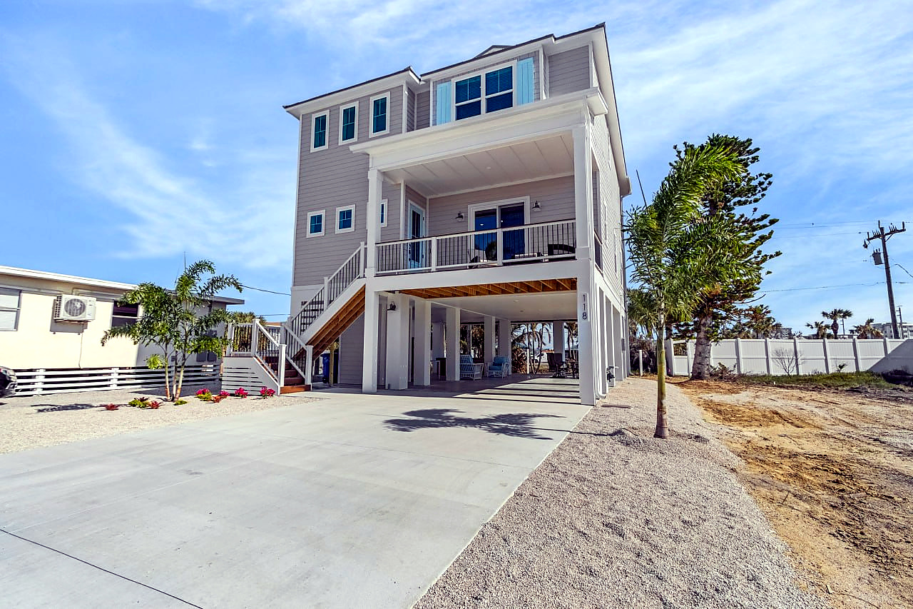 Do We Beach House luxury Fort Myers Beach vacation rental