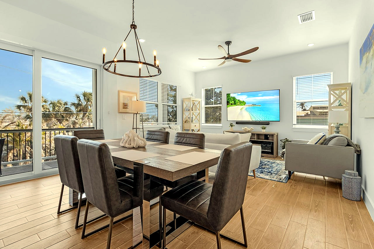 Do We Beach House ocean view and beach proximity photo